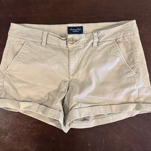 American Eagle Women’s Khaki Shorts size 10